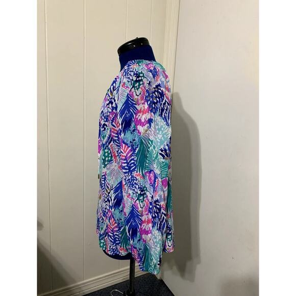 Lily Pulitzer Willa Top Medium Peek a Boo Neck Long Sleeve Beach Resort Coastal - Picture 2 of 10